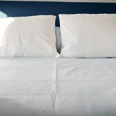 Malaga Central Stay Guest House *